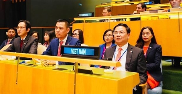 fm vietnam to join hands with int l community to build a world of peace picture 2