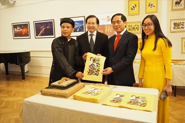 cultural exchanges help strengthen vietnam - austria ties picture 1