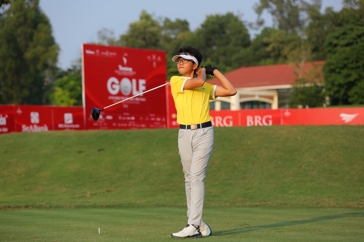 vjo thu nho tai tien phong golf championship 2022 hinh anh 2