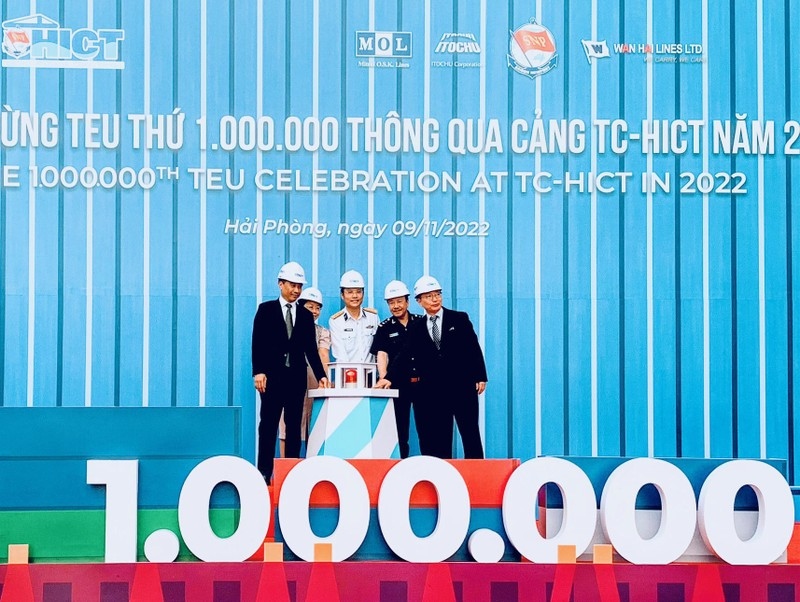 tan cang hai phong international container terminal welcomes millionth teu picture 1