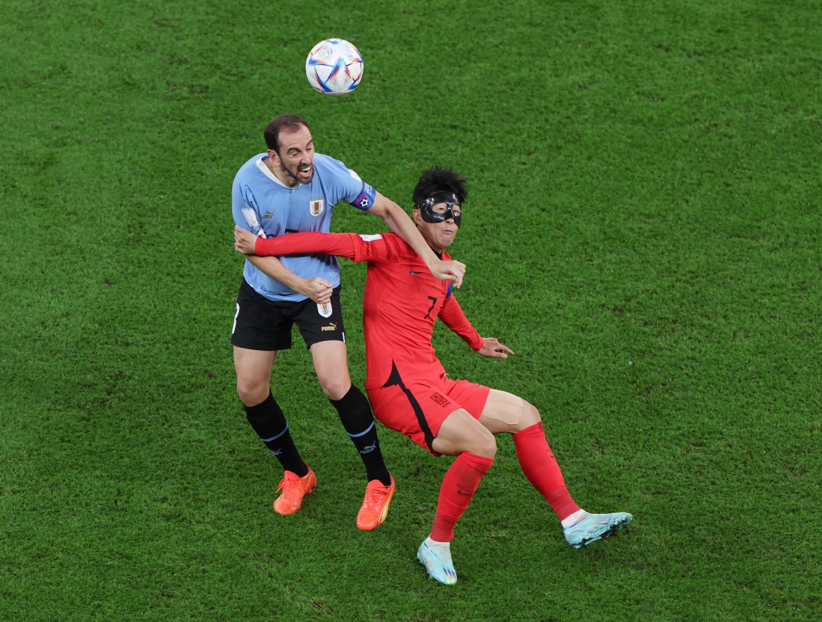 Hàn Quốc lần đầu có điểm trước Uruguay ở World Cup