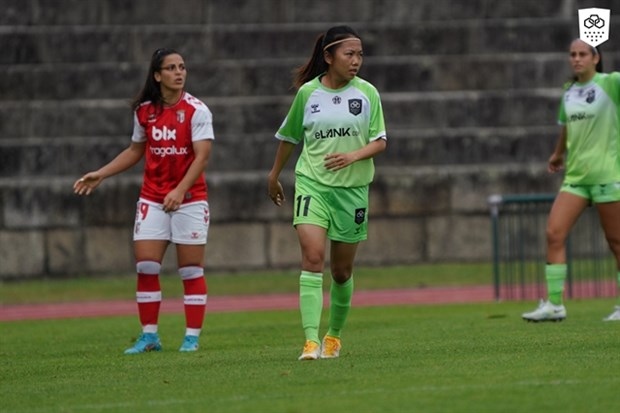 vietnamese striker named to portuguese female league s dream team picture 1