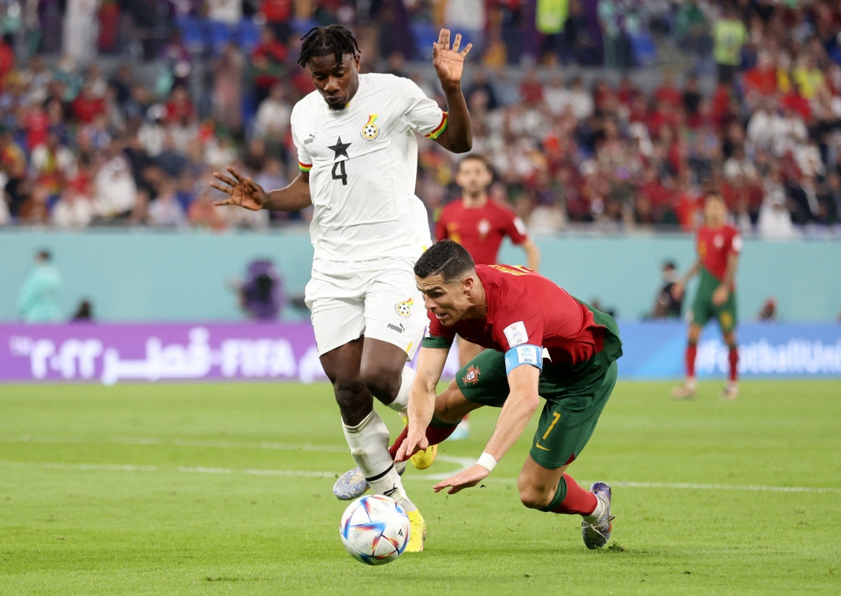 ronaldo đi vào lịch sử, bồ Đào nha nhọc nhằn vượt ải ghana hình ảnh 9 ronaldo di vao lich su, bo Dao nha nhoc nhan vuot ai ghana hinh anh 9