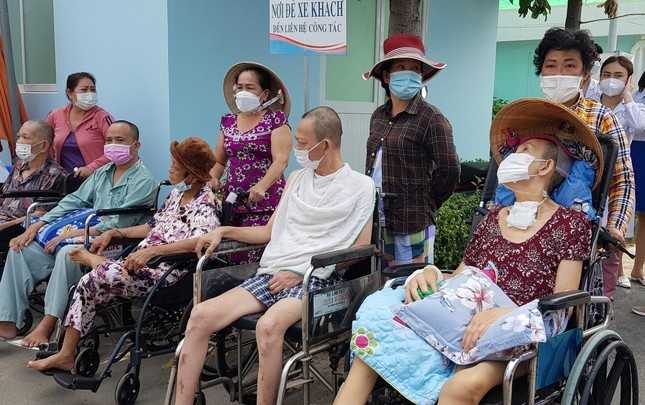 over 23 million vietnamese suffer non-communicable diseases picture 1