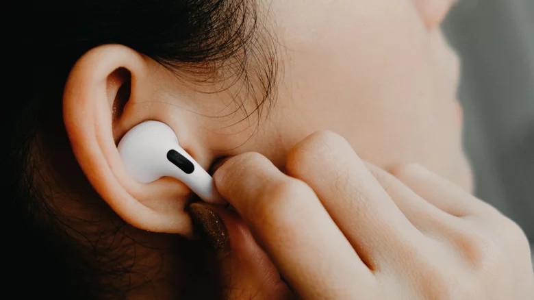 4 tính năng đặc biệt của AirPods không phải ai cũng biết