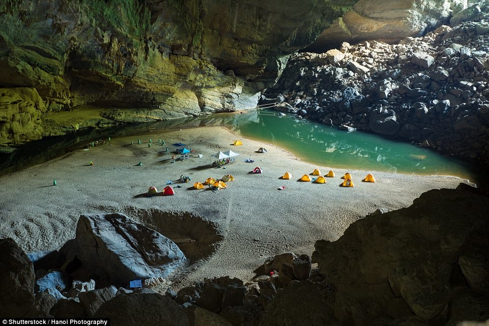 americans, vietnamese book most son doong tours for 2023 picture 1