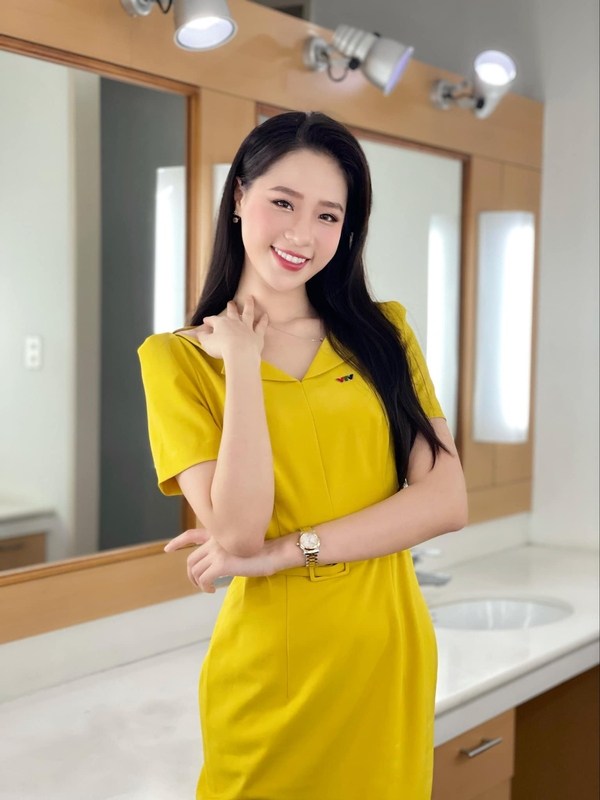 3 bong hong xinh dep va tai nang dan tin the thao cua Dai truyen hinh viet nam hinh anh 5