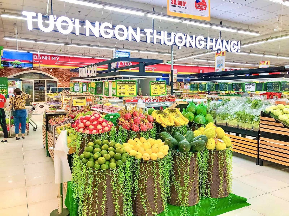 suc mua khoi sac vao cuoi nam, nha ban le o at tung khuyen mai hinh anh 2