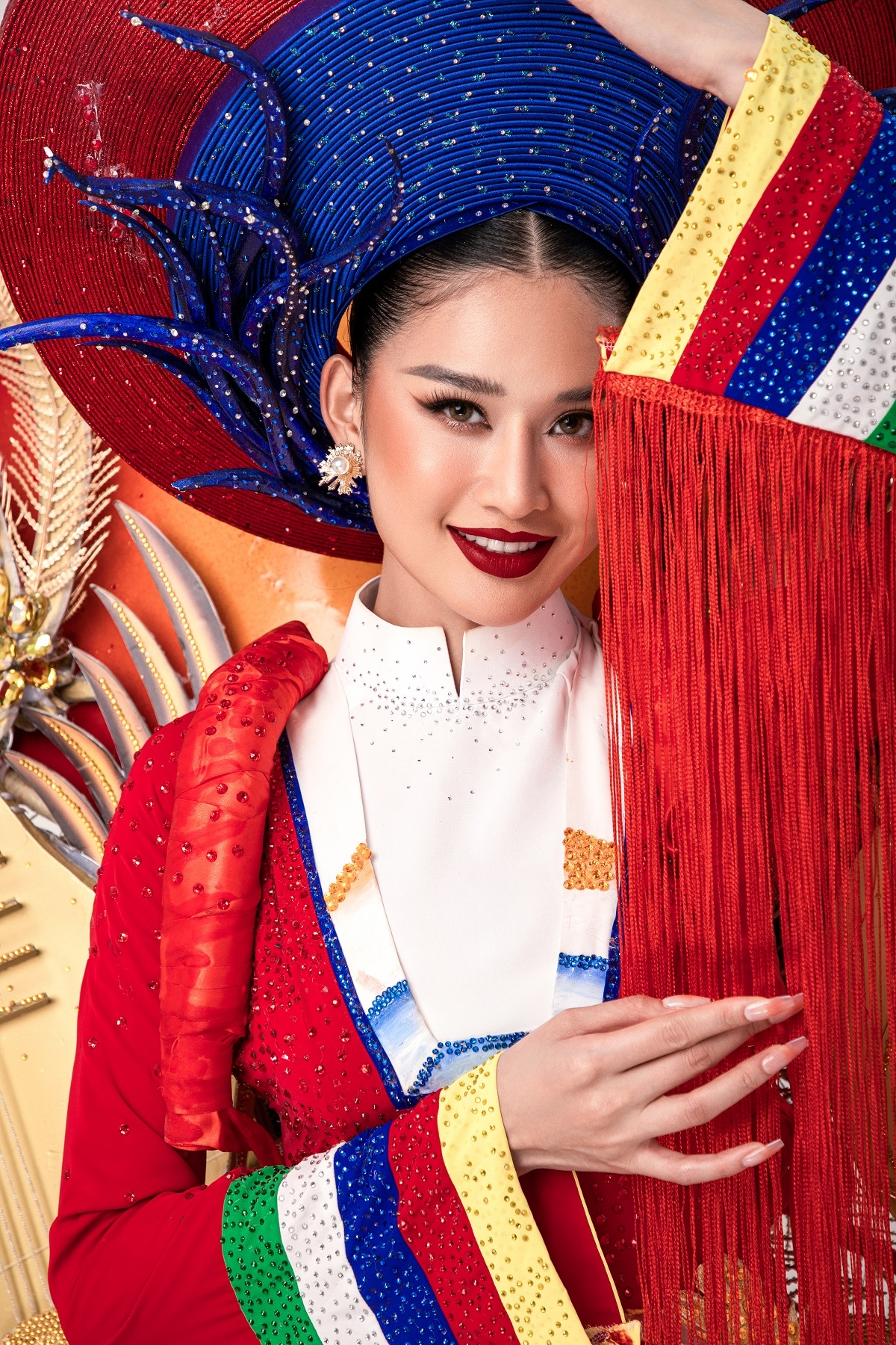 ‘Nhã nhạc’ trang phục dân tộc ấn tượng Nguyễn Nga mang đến Hoa hậu Du lịch Quốc tế 2022 - ảnh 3