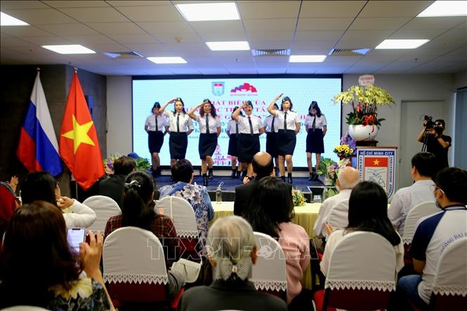 hcm city get-together marks 105 years of russian october revolution picture 1
