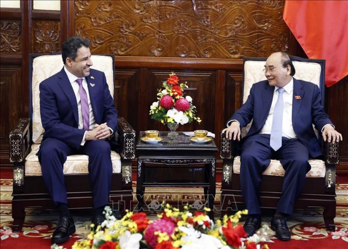 president applauds ambassador s contributions to boosting vietnam-uae ties picture 1