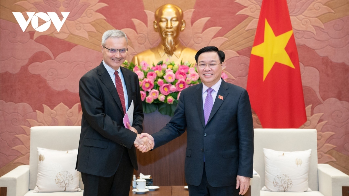 vietnam treasures ties with france, says national assembly leader picture 1