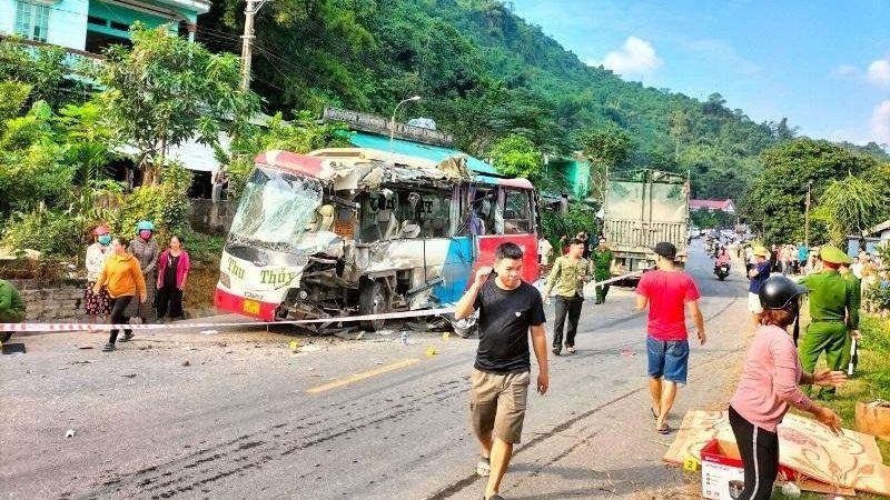 tai nan giao thong nghiem trong o tuyen quang khien 2 nguoi thiet mang hinh anh 1