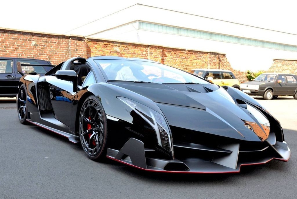 Khám phá siêu xe Veneno chiếc Lamborghini đắt nhất từng được bán