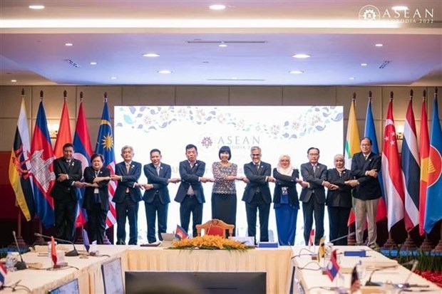 vietnam joins preparatory meeting for 40th, 41st asean summits picture 1