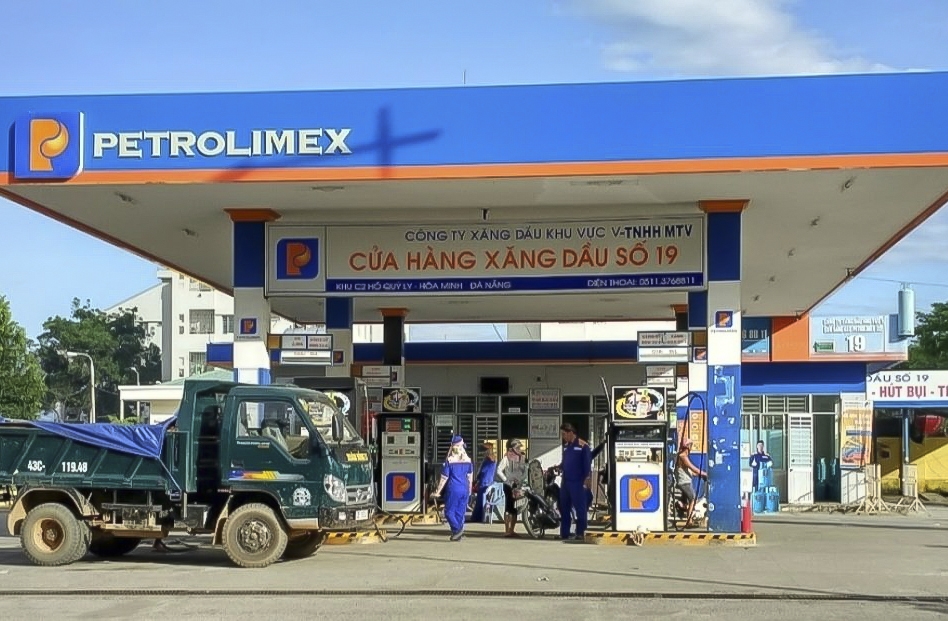 Đà Nẵng xác minh thông tin một số cửa hàng bán xăng số lượng hạn chế
