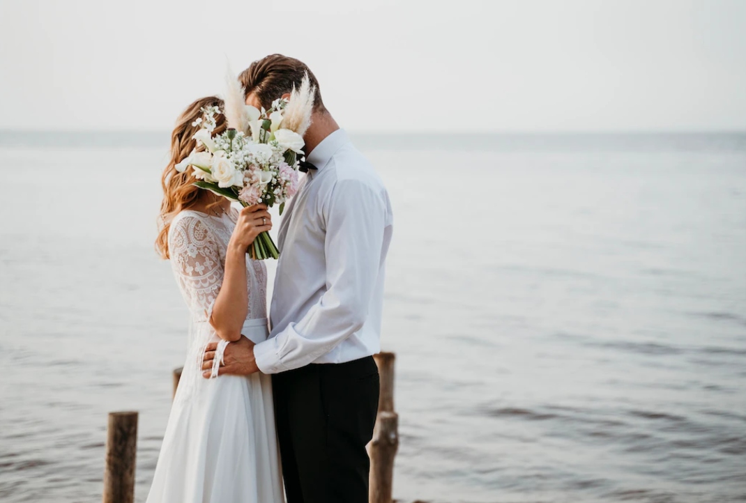 Dấu hiệu để biết người đàn ông muốn ở bên bạn suốt đời