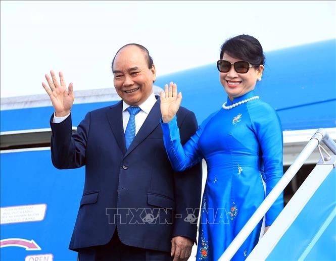 state president leaves for thailand visit, apec summit picture 1