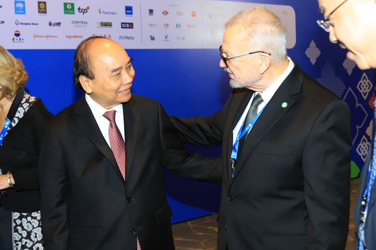 chu tich nuoc du toa dam cap cao voi lien minh doanh nghiep hoa ky - apec hinh anh 2 chu tich nuoc du toa dam cap cao voi lien minh doanh nghiep hoa ky - apec hinh anh 2