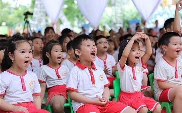 vietnam striving to teach human rights at all-level educational institutes picture 1