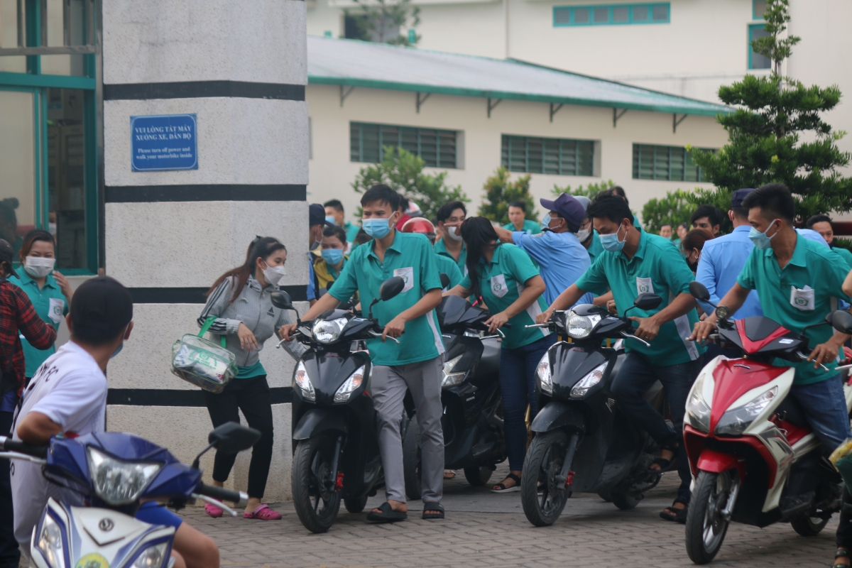 Nỗi lòng của công nhân mất việc ở TP.HCM