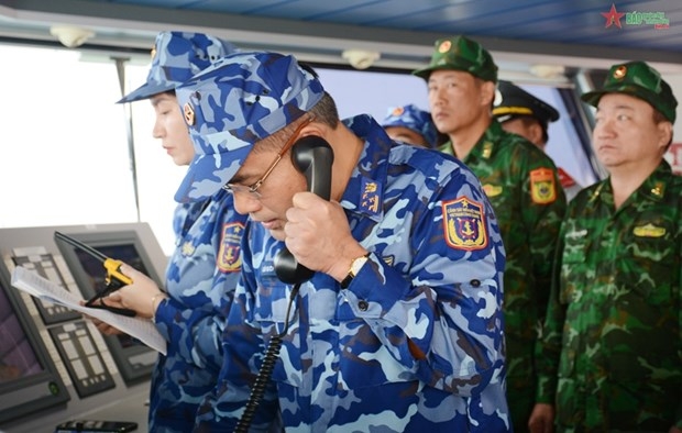 vietnam, china begin joint sea patrol picture 1