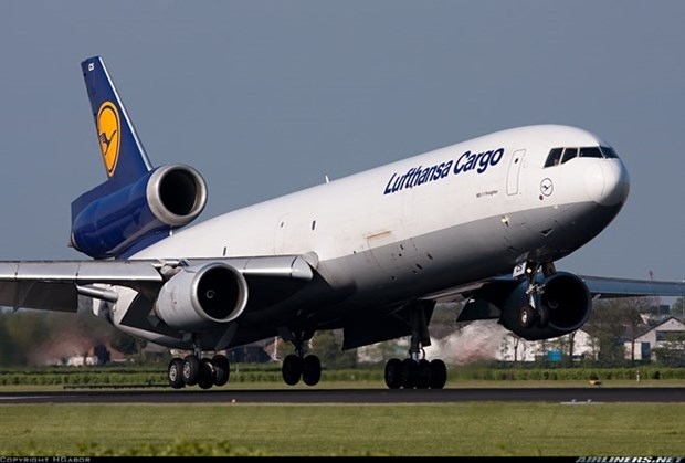 germany lufthansa cargo debuts hanoi flight picture 1