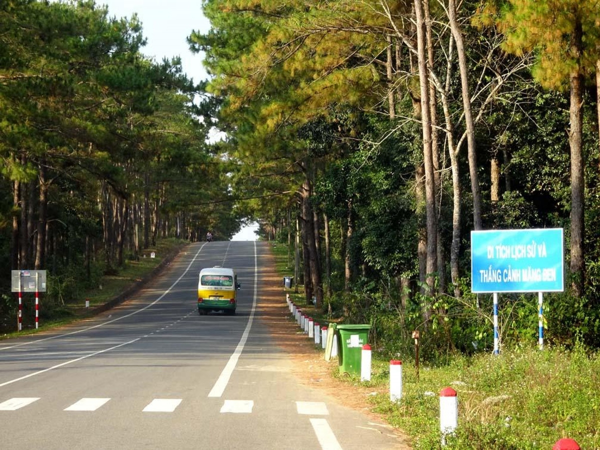 Dia phuong ky vong du lich phat trien, doi doi nho co san bay hinh anh 2