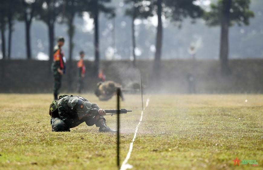 southeast asian shooters on first competition day of asean armies rifle meet picture 7