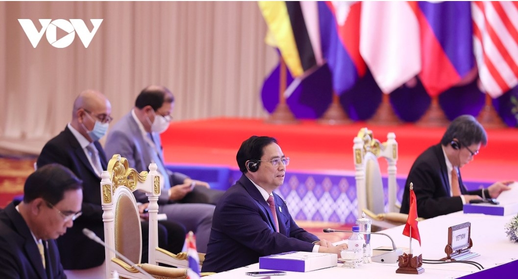 ASEAN urged to stay active in responding to all challenges