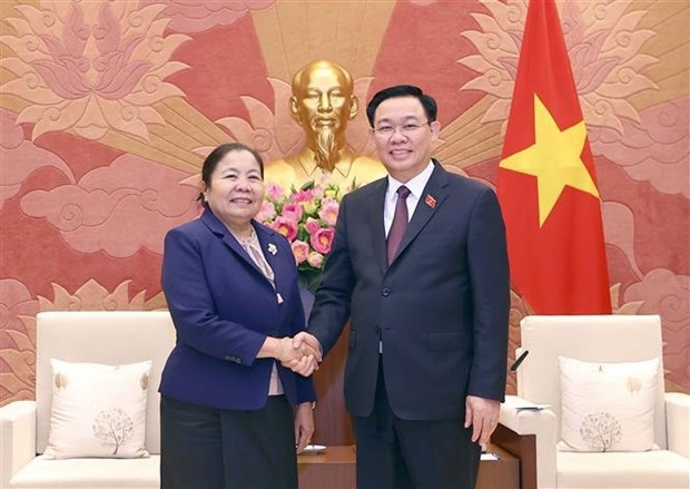 top legislator welcomes lao party official picture 1