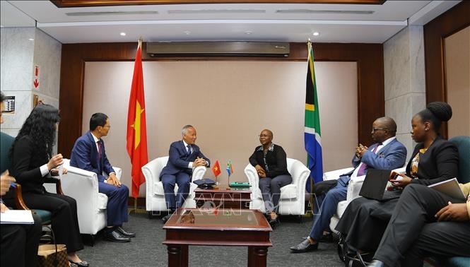 vietnam-south africa seek opportunities to boost trade co-operation picture 1