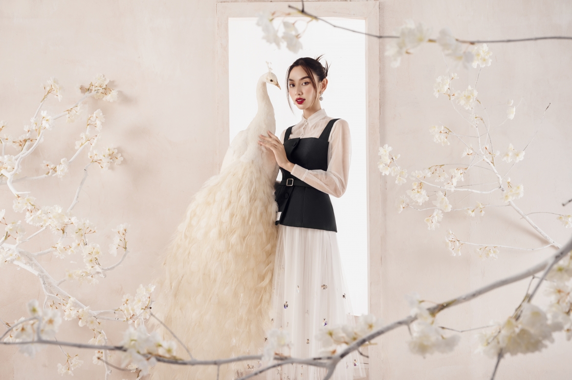 hoa hau thuy tien bat ngo hoa quy co thanh lich, kieu sa hinh anh 10
