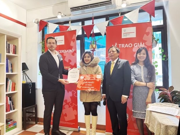 vietnamese writers honoured for understanding of poland picture 1