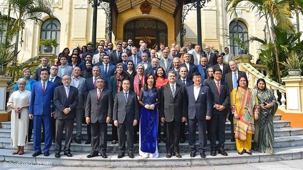 foreign ministry holds new-year meeting with foreign press agencies picture 1