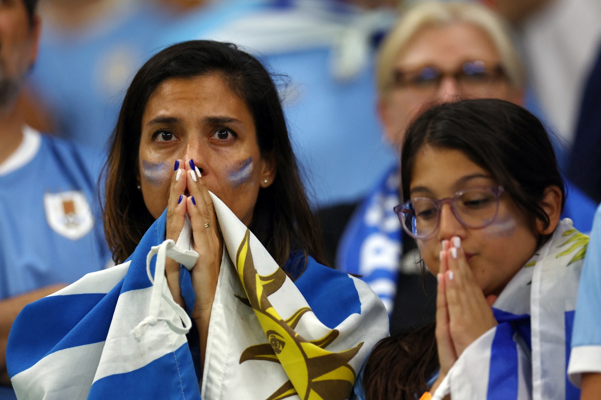 suarez khoc nuc no, cavani quay trong tai khi uruguay bi loai khoi world cup 2022 hinh anh 11
