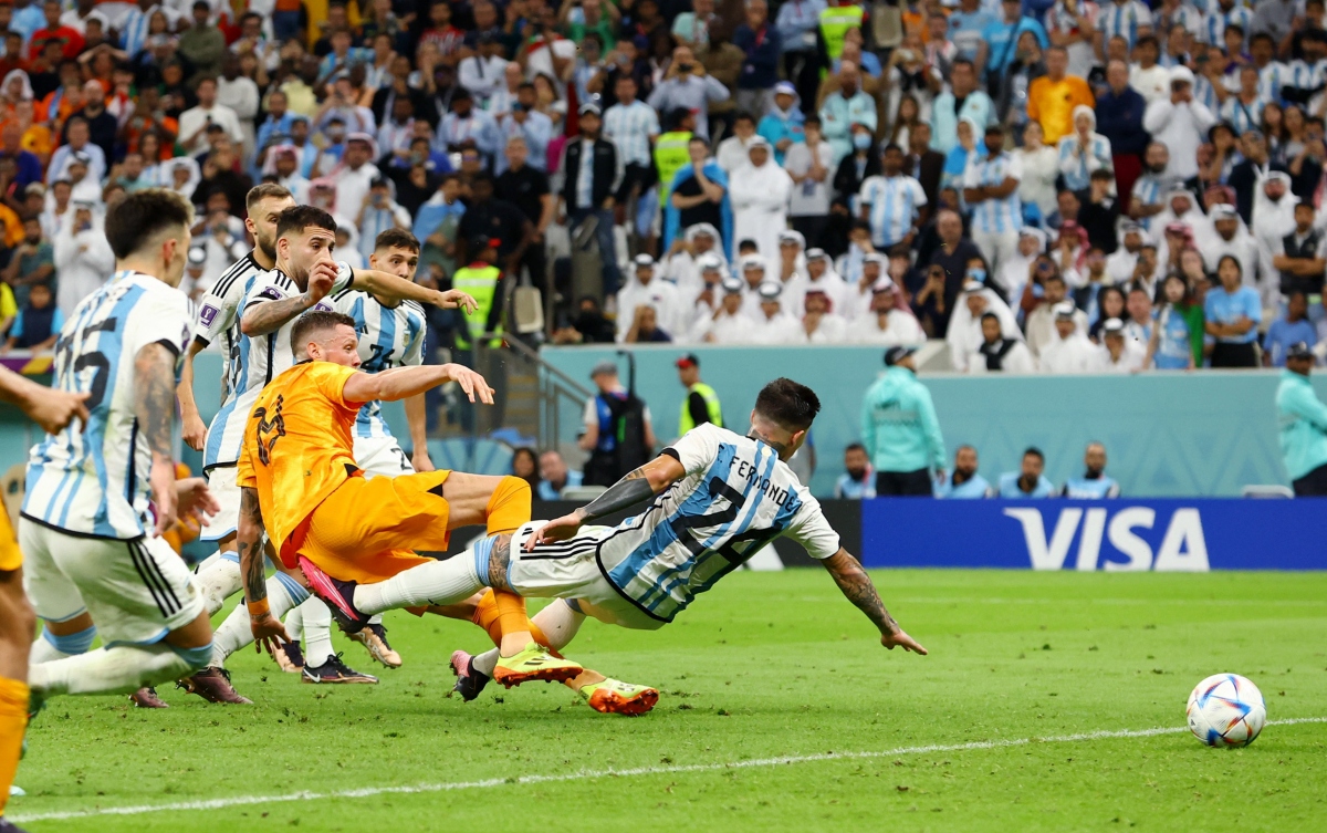 messi kiến tạo và ghi bàn, argentina loại hà lan ở loạt đấu súng định mệnh hình ảnh 23 messi kien tao va ghi ban, argentina loai ha lan o loat dau sung dinh menh hinh anh 23