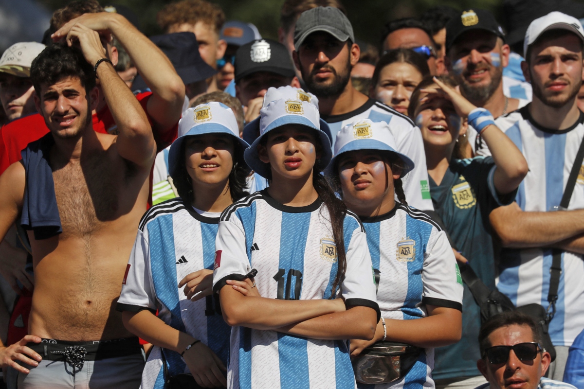 cDv argentina phu kin duong pho khi messi va dong doi vao chung ket world cup hinh anh 2