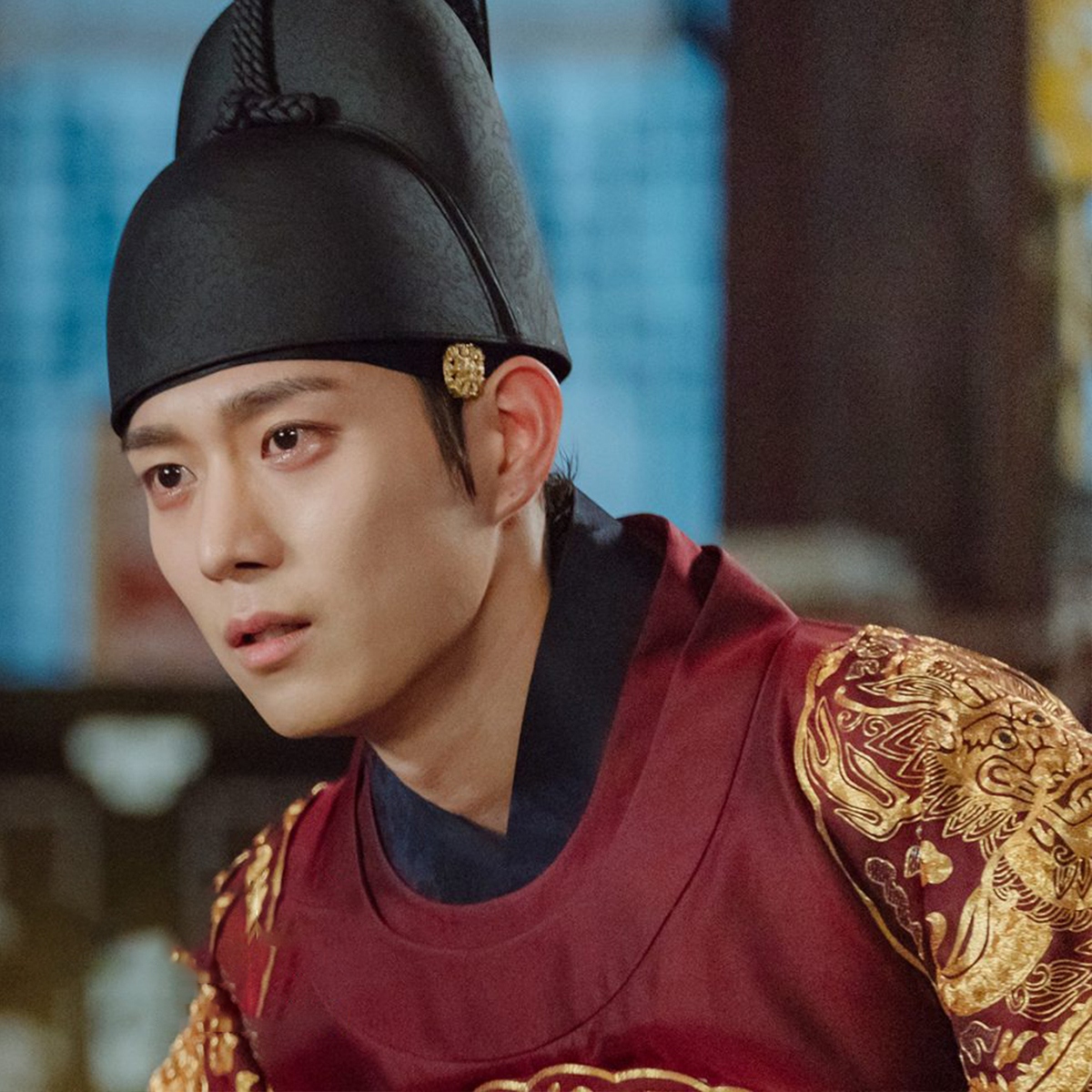 jung hae in, son suk gu va dan trai dep tai xuat duong dua phim han thang 12 hinh anh 3