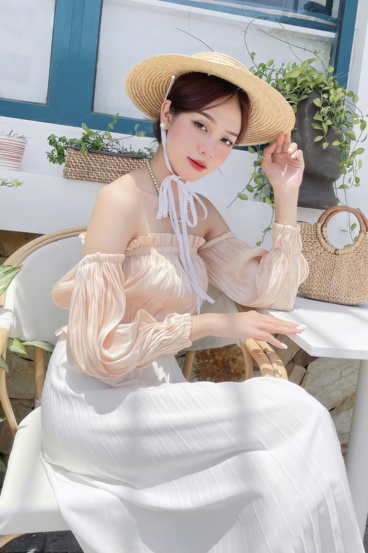 thanh tich hoc tap dang ne cua tan hoa hau viet nam huynh thi thanh thuy hinh anh 4