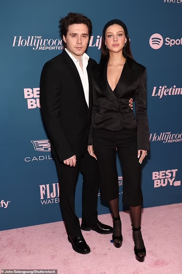 brooklyn beckham va vo sieu mau quan quyt khong roi tai su kien hinh anh 1