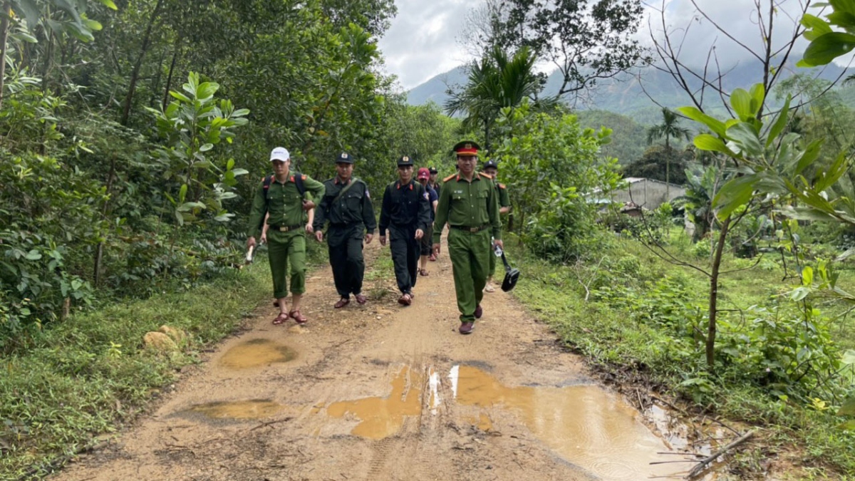 cong an tinh quang nam to chuc truy quet vang tac tai bong mieu hinh anh 1 cong an tinh quang nam to chuc truy quet vang tac tai bong mieu hinh anh 1