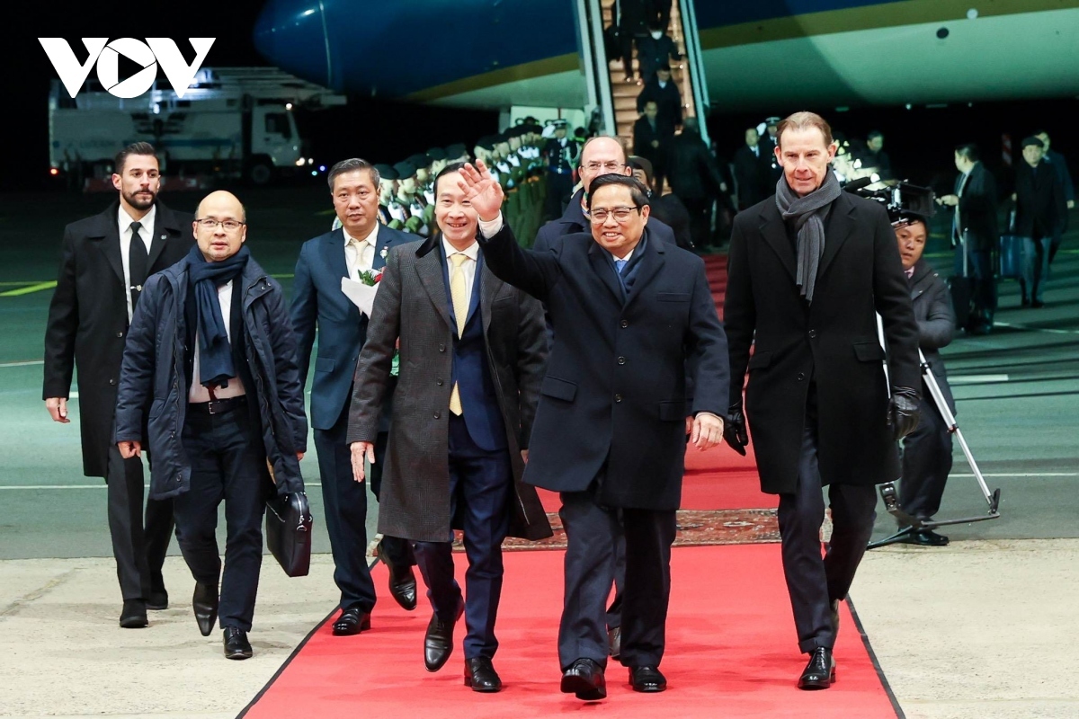 pm pham minh chinh begins official visit to luxembourg picture 2