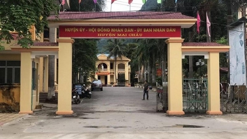 xem xet thi hanh ky luat nguyen bi thu huyen uy mai chau, hoa binh hinh anh 2