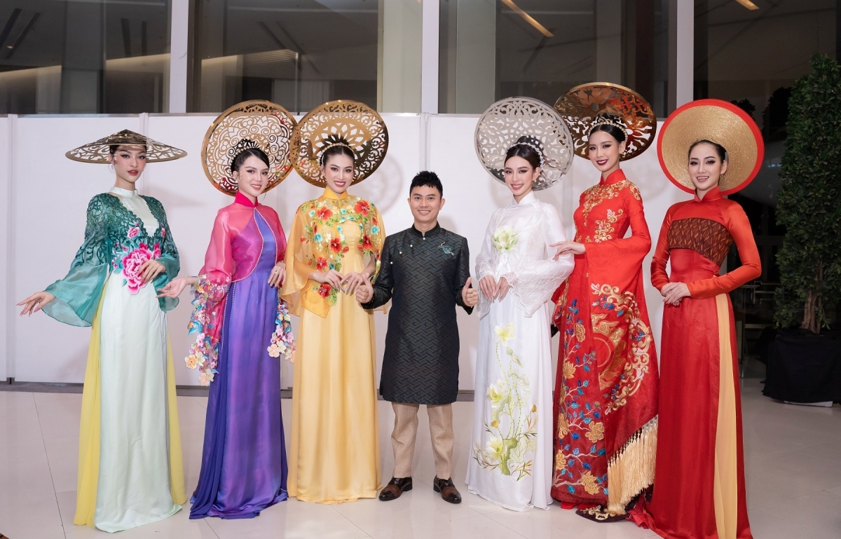 vietnamese designer showcases new collection at thai fashion week picture 1