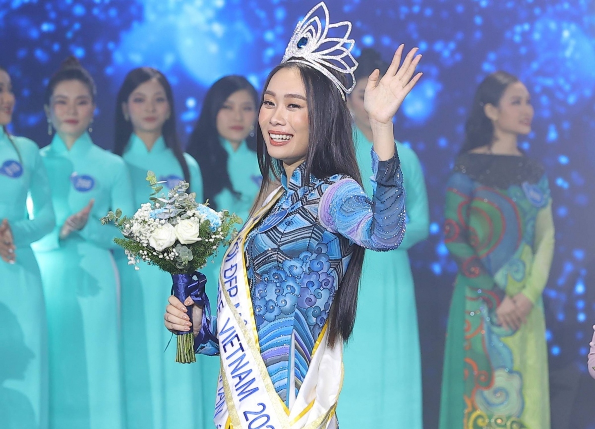 thanh thuy crowned miss vietnam to become 11th beauty queen of 2022 picture 5