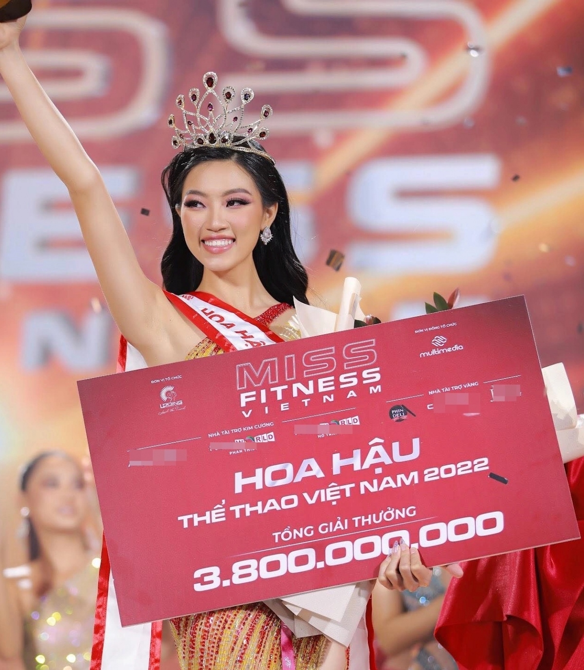 thanh thuy crowned miss vietnam to become 11th beauty queen of 2022 picture 6