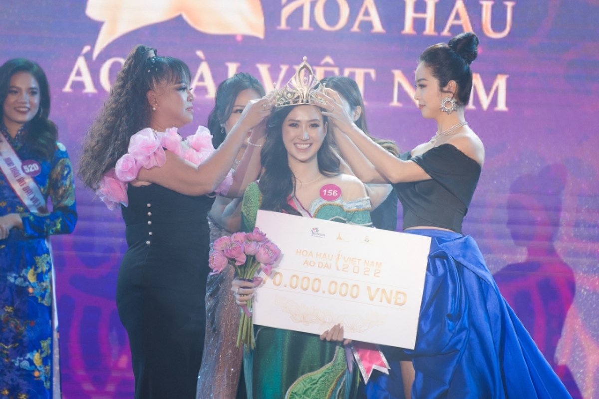 thanh thuy crowned miss vietnam to become 11th beauty queen of 2022 picture 7