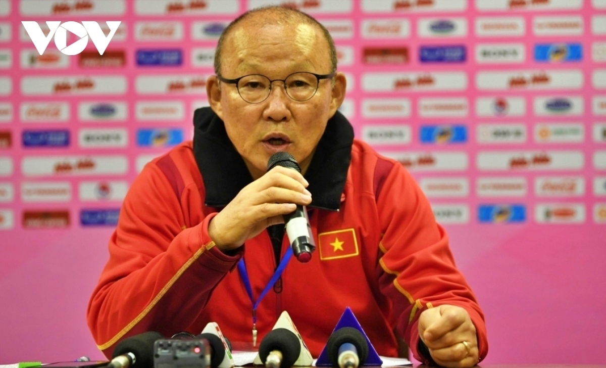 park hang-seo highly appreciates lao players fighting spirit picture 1