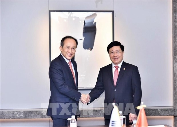 deputy pm calls for more korean investment to vietnam picture 1